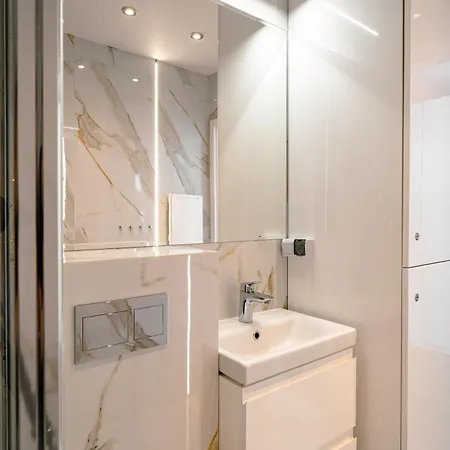 Ventuno Apartment